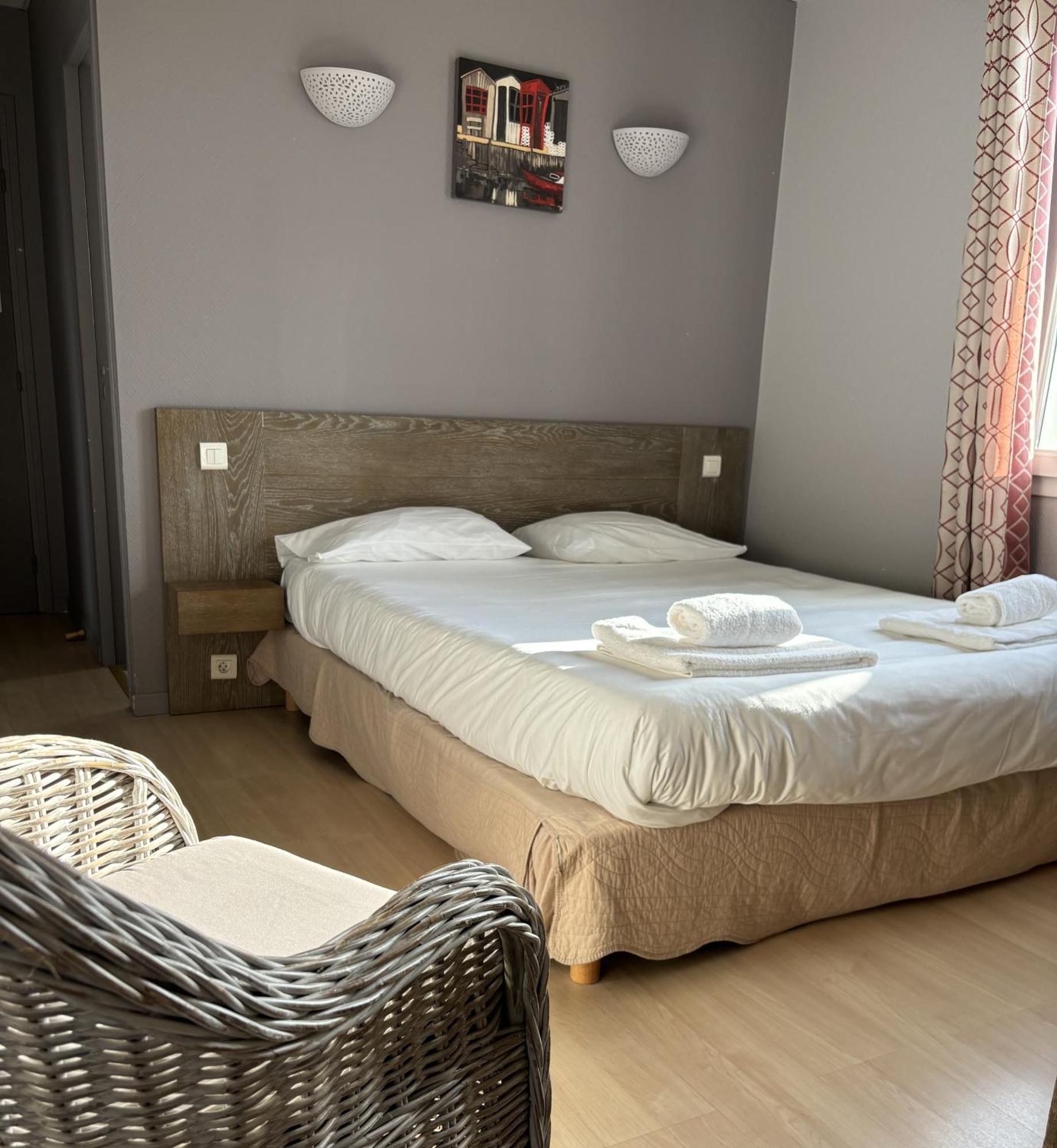 Hotel Le Boiate อาเรส ภายนอก รูปภาพ